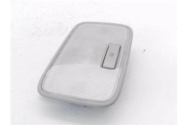 Recambio de luz interior techo para hyundai i30 (gd) 1.4 base referencia OEM IAM 928503XXXX  