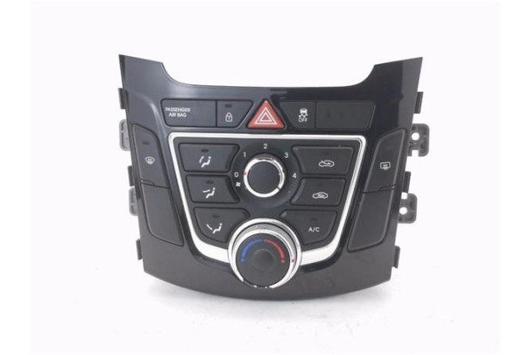 Recambio de mandos climatizador para hyundai i30 (gd) 1.4 base referencia OEM IAM 97250A5XXX 97250A6XXX 