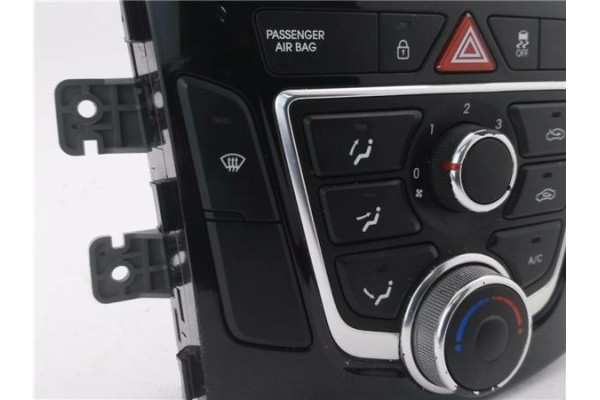 Recambio de mandos climatizador para hyundai i30 (gd) 1.4 base referencia OEM IAM 97250A5XXX 97250A6XXX 