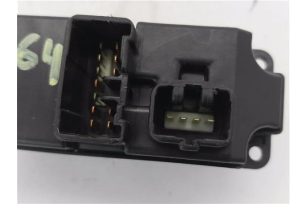 Recambio de mando elevalunas delantero izquierdo para mazda 6 berlina (gg) 2.0 referencia OEM IAM 514526  