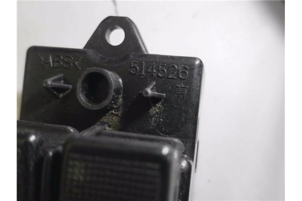 Recambio de mando elevalunas delantero izquierdo para mazda 6 berlina (gg) 2.0 referencia OEM IAM 514526  