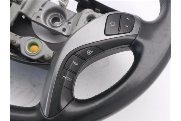 Recambio de volante para hyundai i30 (gd) 1.4 base referencia OEM IAM A6671RDR  
