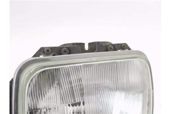 Recambio de faro delantero dcho para jeep cherokee (xj) 2.5 td referencia OEM IAM 7R0188701  