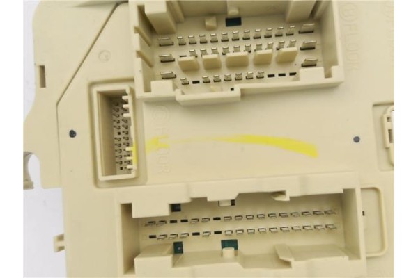 Recambio de caja fusibles/rele para hyundai i30 (gd) 1.4 base referencia OEM IAM 91955A5040  