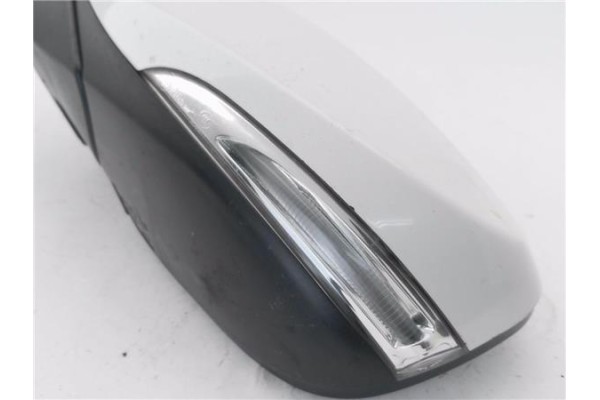 Recambio de retrovisor electrico izquierdo para hyundai i30 (gd) 1.4 base referencia OEM IAM 37610A6350 E4023404 