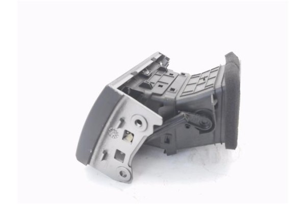 Recambio de rejilla entrada de aire para hyundai i30 (gd) 1.4 base referencia OEM IAM 97490A6000  