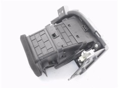 Recambio de rejilla entrada de aire para hyundai i30 (gd) 1.4 base referencia OEM IAM 97490A6000  
