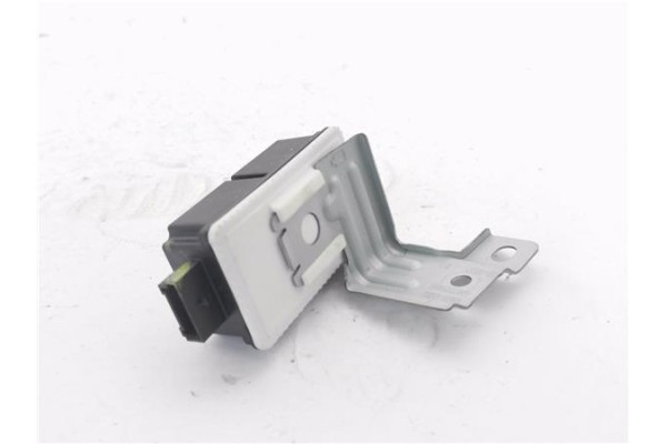 Recambio de modulo electronico para hyundai i30 (gd) 1.4 base referencia OEM IAM 95800A5010  