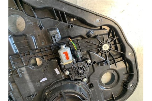 Recambio de elevalunas electrico trasero derecho para hyundai i30 (gd) 1.4 base referencia OEM IAM 9129800100  