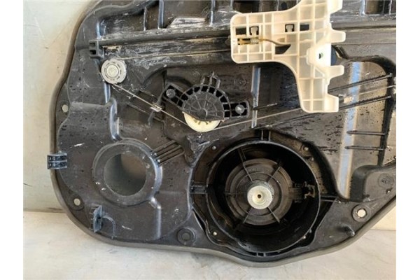 Recambio de elevalunas electrico trasero derecho para hyundai i30 (gd) 1.4 base referencia OEM IAM 9129800100  