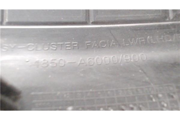 Recambio de embellecedor columna direccion para hyundai i30 (gd) 1.4 base referencia OEM IAM 4850A6000900  