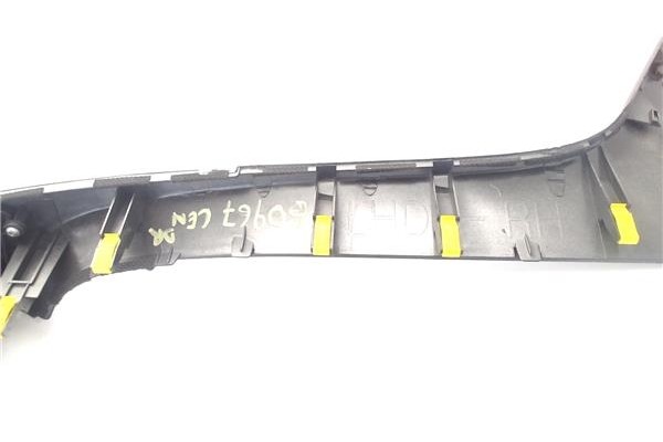 Recambio de rejilla entrada de aire para hyundai i30 (gd) 1.4 base referencia OEM IAM 97420A6000  