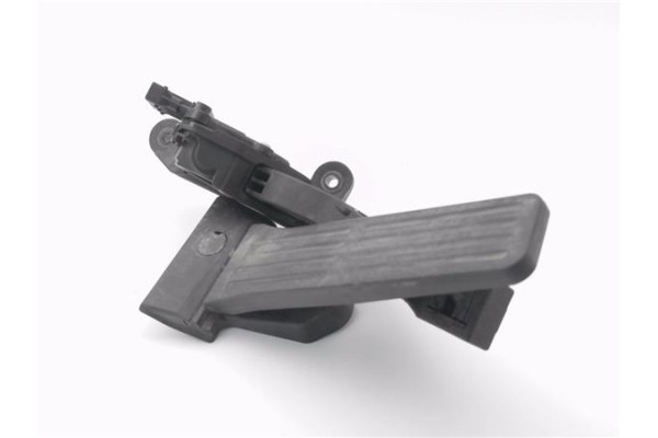 Recambio de pedal acelerador para hyundai i30 (gd) 1.4 base referencia OEM IAM 327003XXXX  