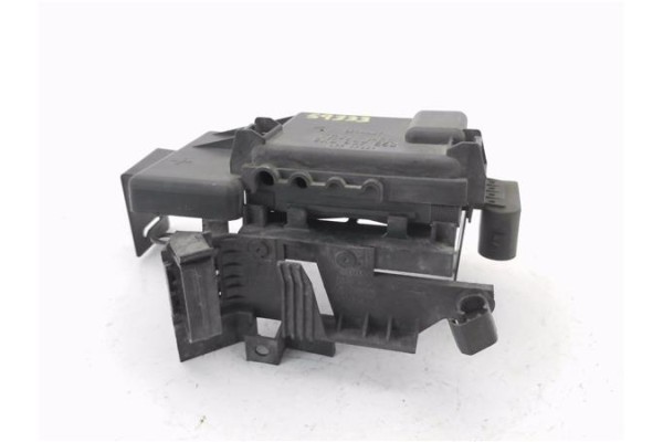 Recambio de caja reles para seat arosa (6h1) 1.0 referencia OEM IAM 6X0937550 6X0937506B 