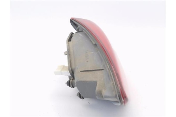 Recambio de piloto porton trasero derecho para hyundai i30 (gd) 1.4 base referencia OEM IAM R92404A50  