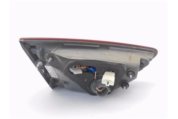Recambio de piloto porton trasero derecho para hyundai i30 (gd) 1.4 base referencia OEM IAM R92404A50  