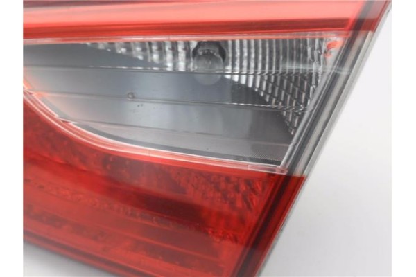 Recambio de piloto porton trasero derecho para hyundai i30 (gd) 1.4 base referencia OEM IAM R92404A50  