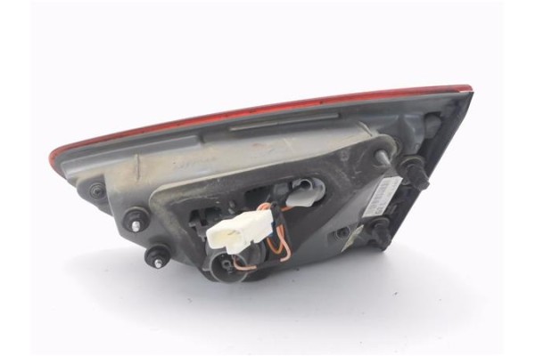 Recambio de piloto porton trasero izquierdo para hyundai i30 (gd) 1.4 base referencia OEM IAM L92403A50  