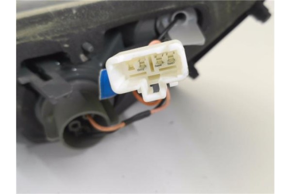 Recambio de piloto porton trasero izquierdo para hyundai i30 (gd) 1.4 base referencia OEM IAM L92403A50  