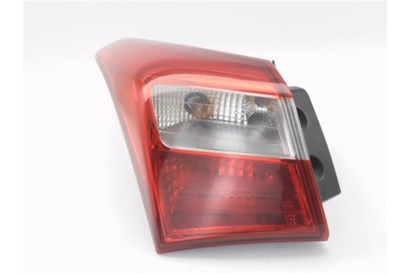 Recambio de piloto trasero izquierdo para hyundai i30 (gd) 1.4 base referencia OEM IAM L92401A50  