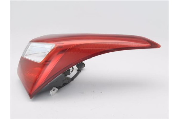 Recambio de piloto trasero derecho para hyundai i30 (gd) 1.4 base referencia OEM IAM R92402A50  