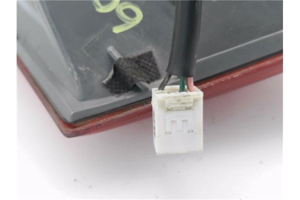 Recambio de piloto trasero derecho para hyundai i30 (gd) 1.4 base referencia OEM IAM R92402A50  