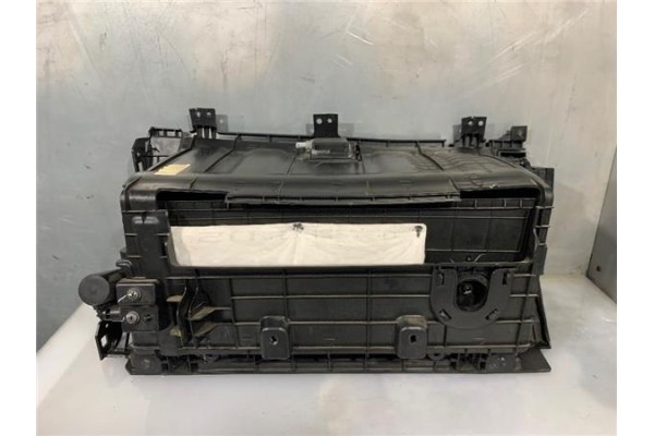 Recambio de guantera salpicadero para hyundai i30 (gd) 1.4 base referencia OEM IAM 84540A6000 K0HGH54200 