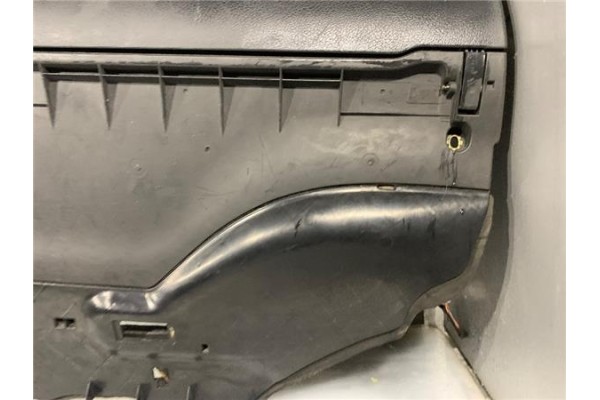 Recambio de guantera salpicadero para audi a4 berlina (8e) 1.9 tdi (96kw) referencia OEM IAM 8E1857035C  