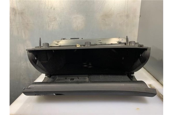 Recambio de guantera salpicadero para audi a4 berlina (8e) 1.9 tdi (96kw) referencia OEM IAM 8E1857035C  