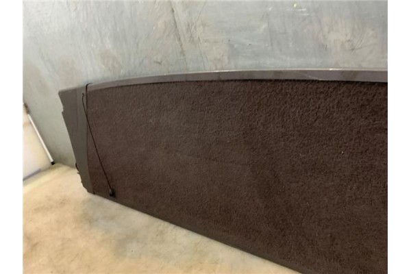 Recambio de bandeja trasero para mercedes-benz clase a (bm 168) 2.1 210 evolution (168.035) referencia OEM IAM A1686900049  