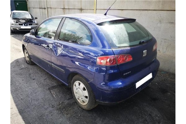seat ibiza (6l1) del año 2003