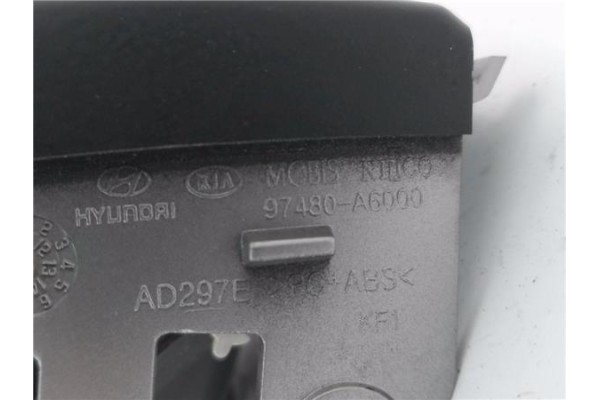 Recambio de rejilla entrada de aire para hyundai i30 (gd) 1.4 base referencia OEM IAM 97480A6000  