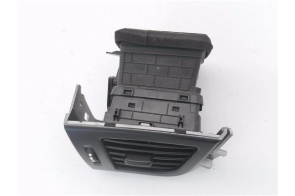 Recambio de rejilla entrada de aire para hyundai i30 (gd) 1.4 base referencia OEM IAM 97480A6000  