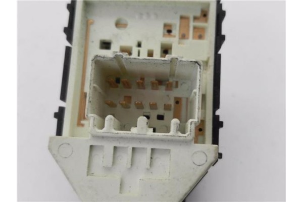 Recambio de mando retrovisor electrico para hyundai i30 (gd) 1.4 base referencia OEM IAM 39Y4811110  