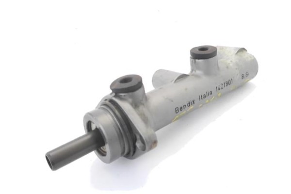 Recambio de bomba freno para fiat croma (154) 2.0 i.e. referencia OEM IAM 71739993  