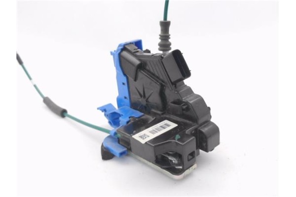 Recambio de cierre electromagnetico trasero derecho para hyundai i30 (gd) 1.4 base referencia OEM IAM 81420A6000  