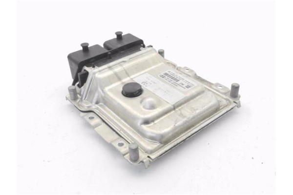 Recambio de centralita para hyundai i30 (gd) 1.4 base referencia OEM IAM 3919903NA0S0000 0261S11813 