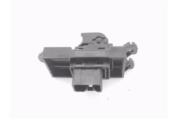 Recambio de mando elevalunas trasero derecho para hyundai i30 (gd) 1.4 base referencia OEM IAM 49D5111110  