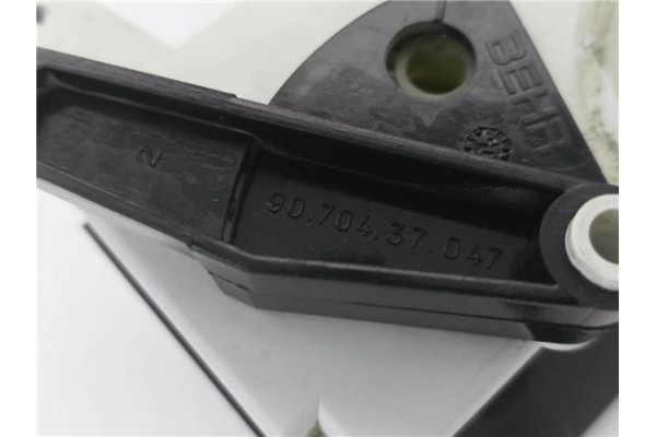 Recambio de mandos calefaccion / a.a. para renault kangoo i (f/kc0) 1.2 authentique referencia OEM IAM 9070437047  