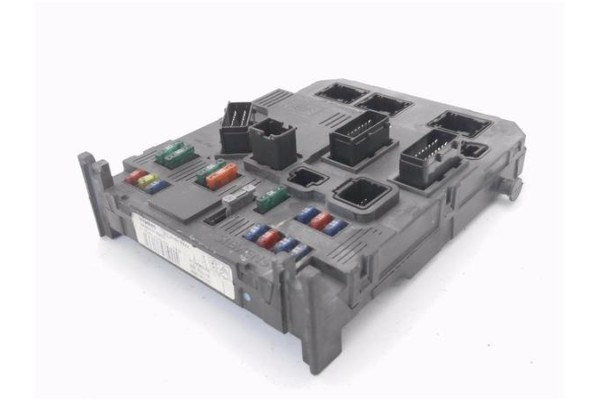 Recambio de bsi para peugeot 206 1.1 i referencia OEM IAM 9645747480 S118085210D 