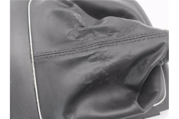 Recambio de pomo palanca cambio para hyundai i30 (gd) 1.4 base referencia OEM IAM K0HGD8120  