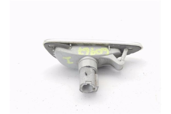 Recambio de piloto intermitente lat. delantero izquierdo para hyundai i30 (gd) 1.4 base referencia OEM IAM 923031R0  