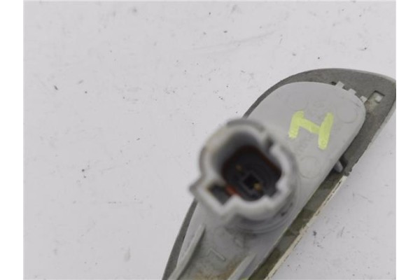 Recambio de piloto intermitente lat. delantero izquierdo para hyundai i30 (gd) 1.4 base referencia OEM IAM 923031R0  