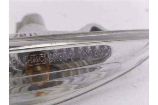 Recambio de piloto intermitente lat. delantero derecho para hyundai i30 (gd) 1.4 base referencia OEM IAM 923041R0  