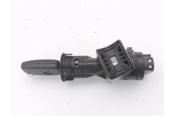 Recambio de clausor para ford ka (ccu) 1.2 referencia OEM IAM 00518006280 61089800 