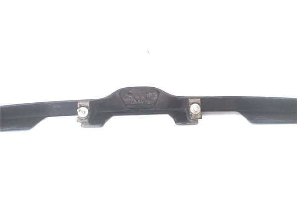 Recambio de moldura porton trasero para peugeot 206 1.1 i referencia OEM IAM 9629038877 9628745877 