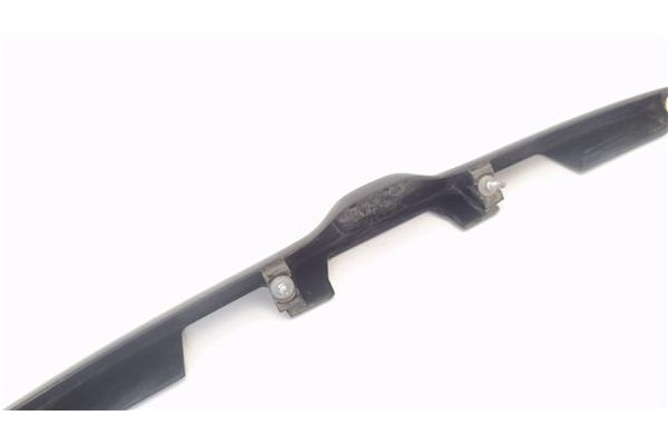 Recambio de moldura porton trasero para peugeot 206 1.1 i referencia OEM IAM 9629038877 9628745877 