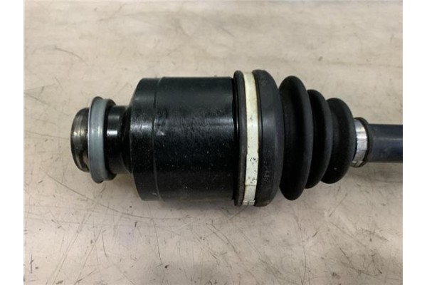 Recambio de palier delantero derecho para mazda cx-7 er 2.2 active referencia OEM IAM GD722550XA  