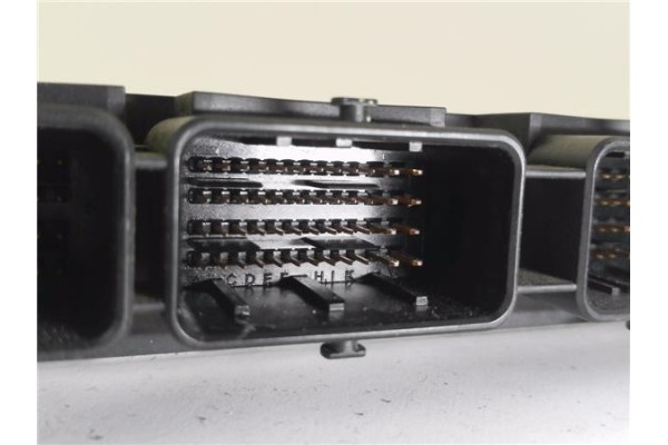 Recambio de centralita para ford fiesta vi 1.6 tdci referencia OEM IAM 8V2112A650KF 281014803 