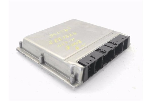 Recambio de centralita para mercedes-benz clase e (bm 210) berlina 2.6 240 (210.062) referencia OEM IAM A1121530079 261207117 
